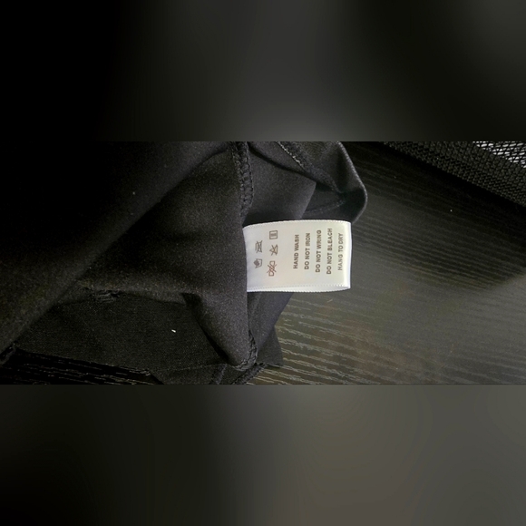 Dress - Picture 6 of 8